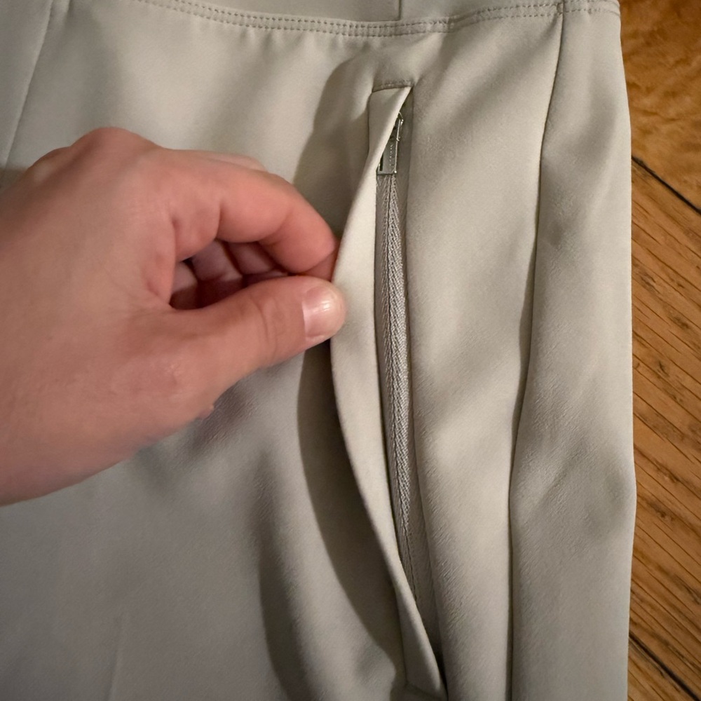 Athleta Cream Ankle Pants - Picture 2 of 3